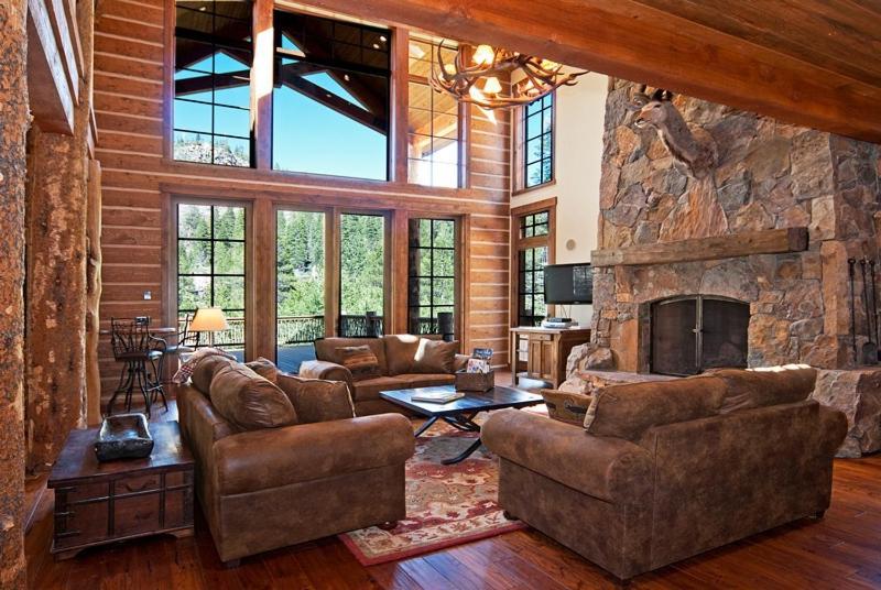 Bullshead Lodge- Luxury Estate, 4 Acres On River, Hot Tub, Minutes From The Slopes! Olympic Valley  Exterior photo